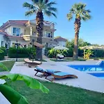 Sunyear Jacuzzi Winter בית הארחה אורלה