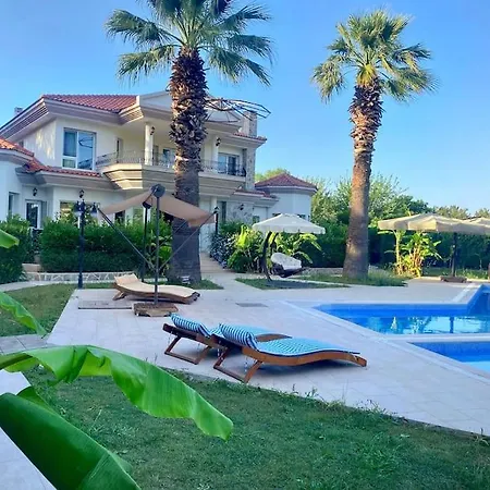 Sunyear Jacuzzi Winter Pensiune Urla