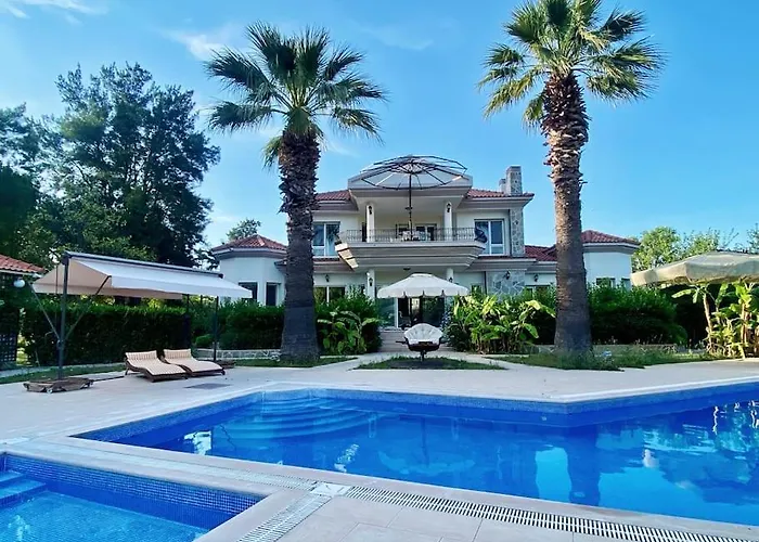 Pensionat Sunyear Jacuzzi Winter Urla