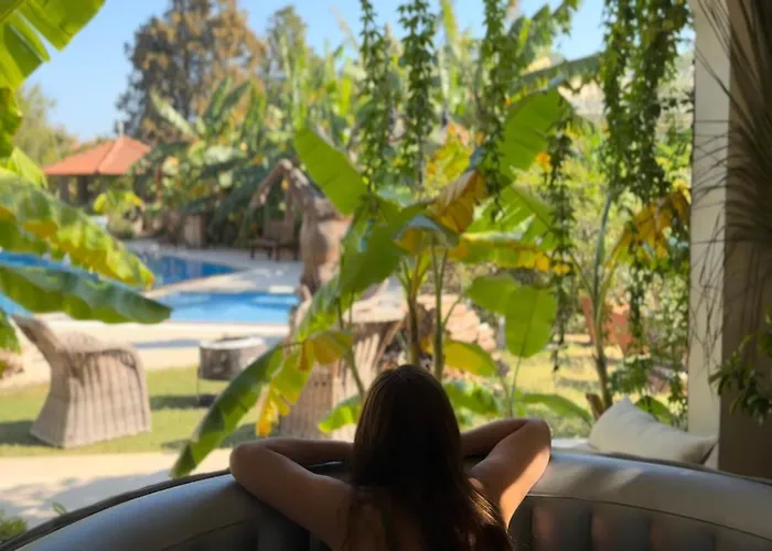 Sunyear Jacuzzi Winter Pensionat Urla