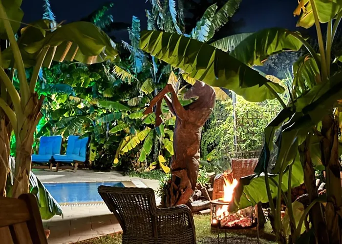 Sunyear Jacuzzi Winter Pensionat Urla