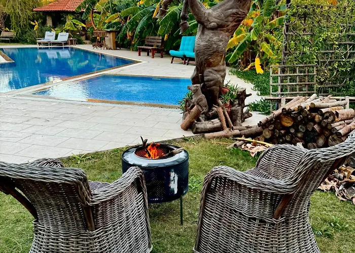 Pensionat Sunyear Jacuzzi Winter Urla