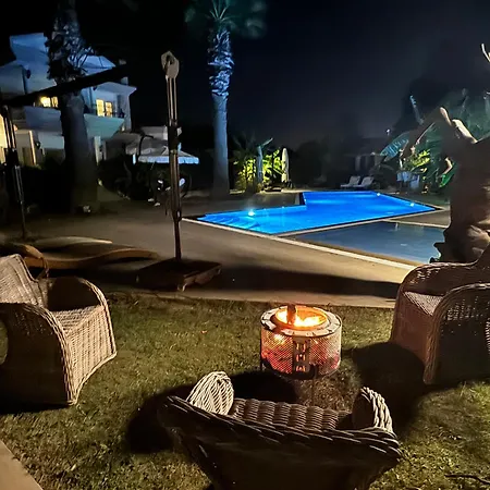 Sunyear Jacuzzi Winter Πανσιόν