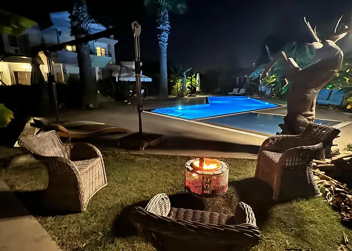 Sunyear Jacuzzi Winter Vendégház